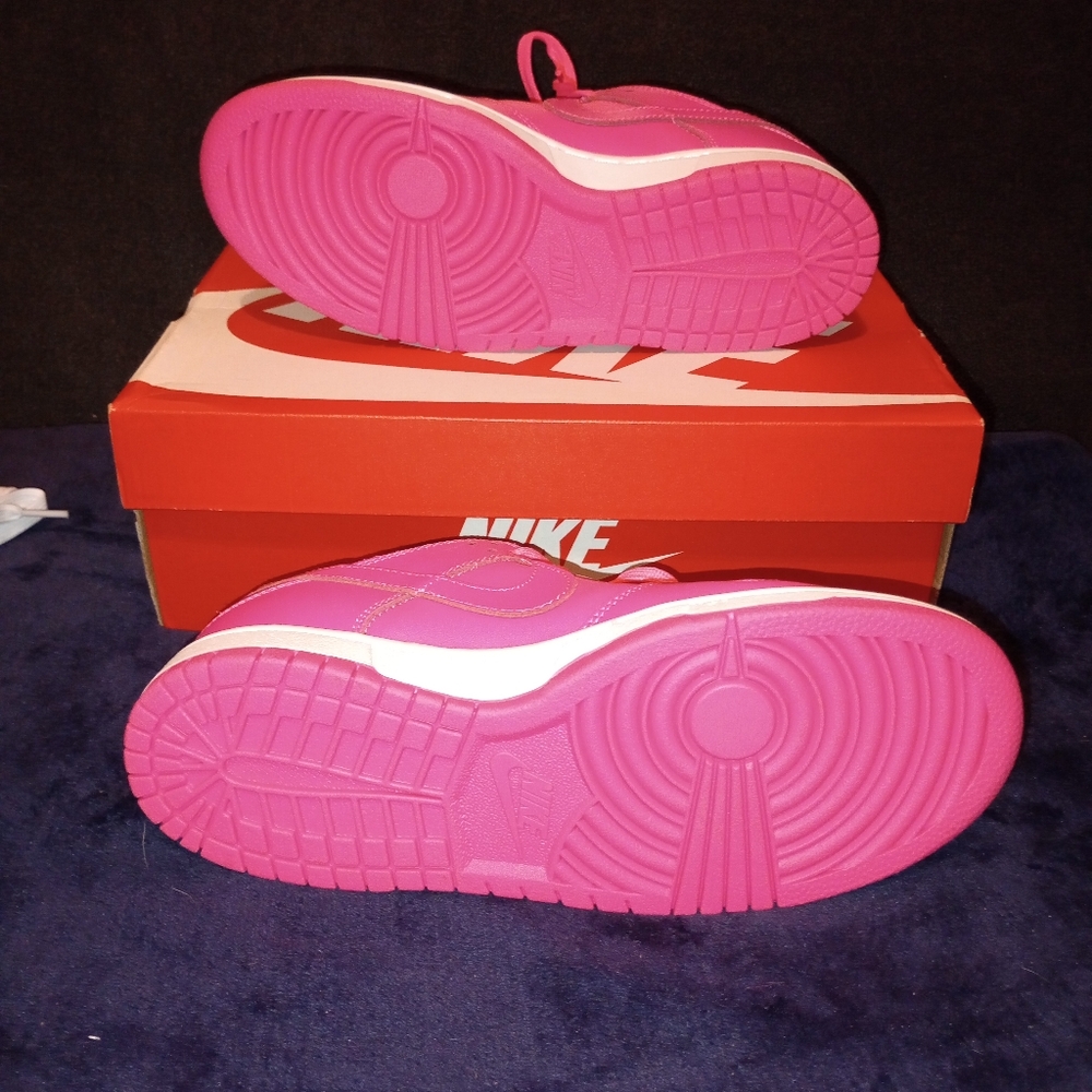 New Nike Dunk Low Hyper Pink Womens size 8 - Picture 10 of 12